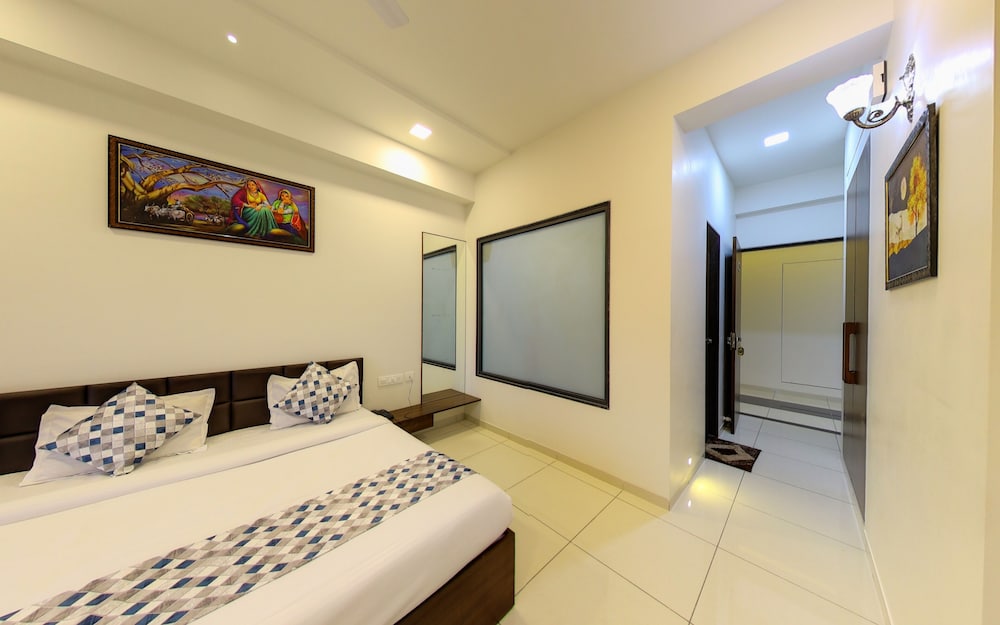 Luxury Room, Balcony - Photo 2