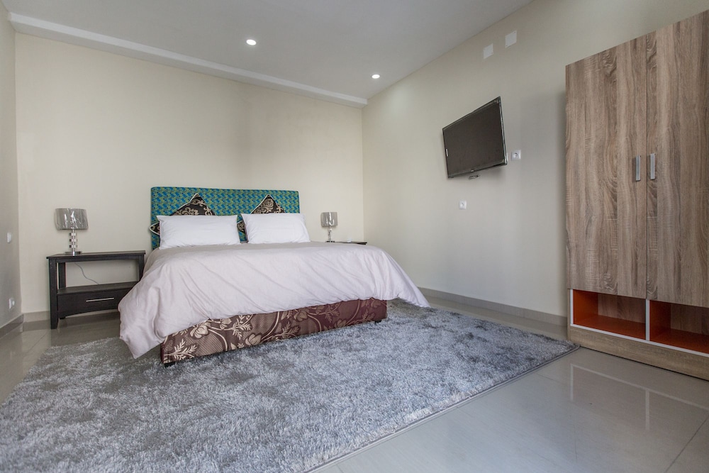 Studio Suite photo 1