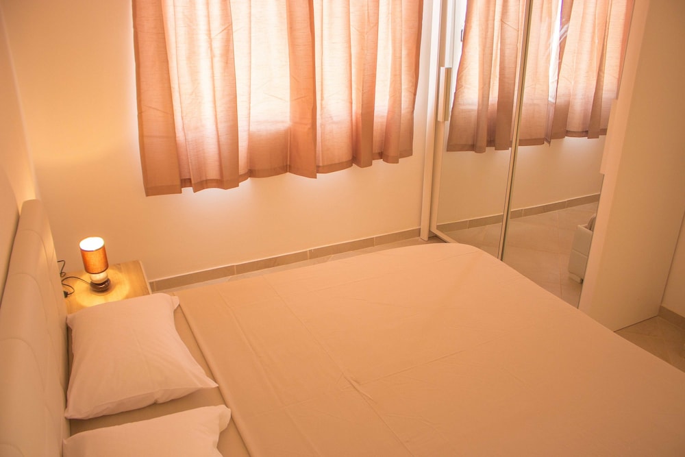 Apartment, 2 Bedrooms, Ocean View photo 3