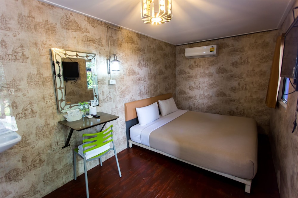 Container Room