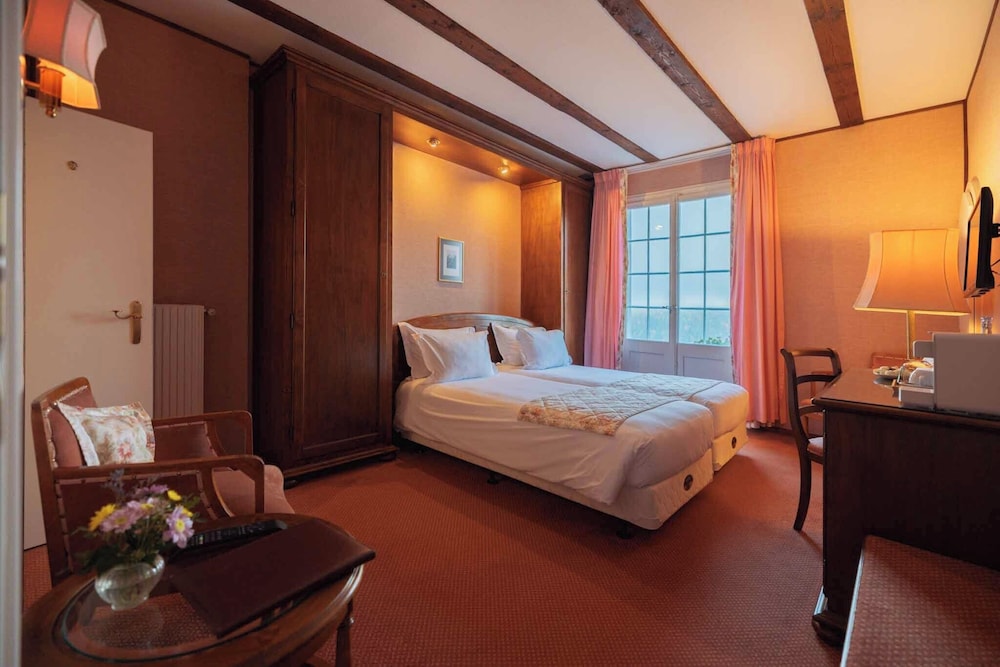 Classic Twin Room, Balcony, Valley View photo 3