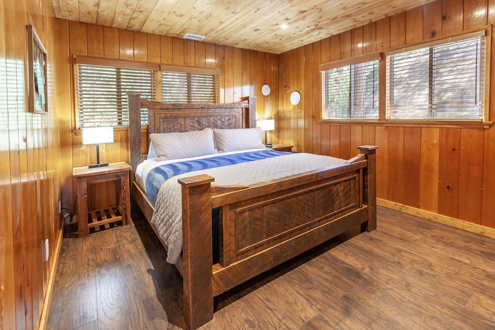 Executive Cabin