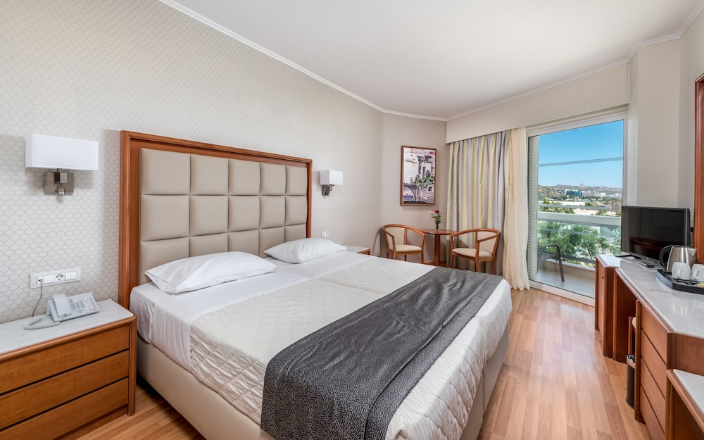 Double Room, Partial Sea View - Photo 14