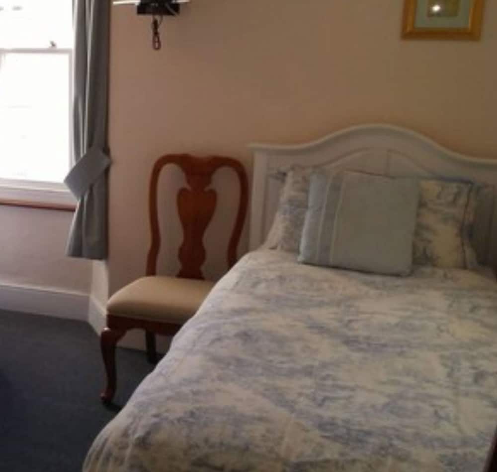 Single Room photo 1