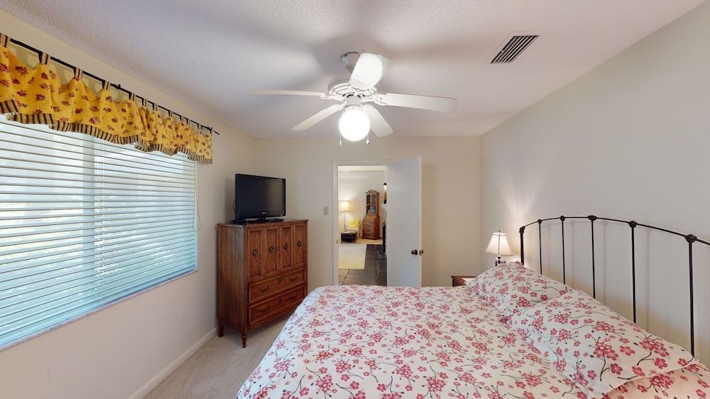 House, 3 Bedrooms photo 1