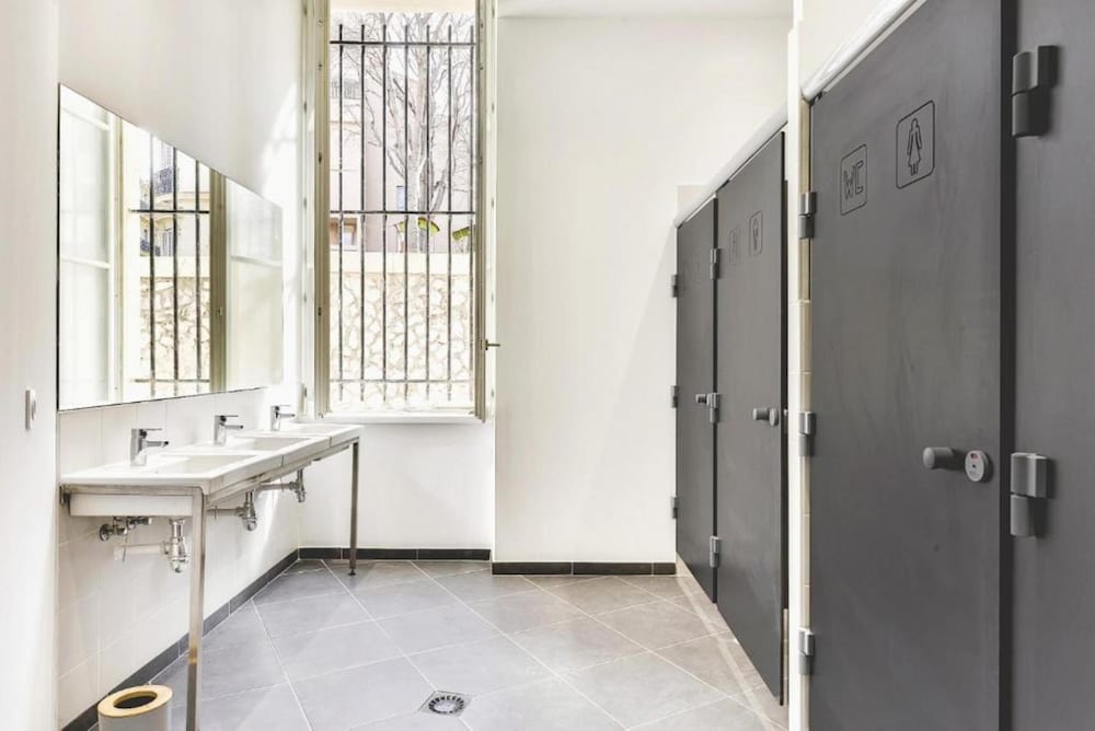 Room, private bathroom (6pers) - Photo 2