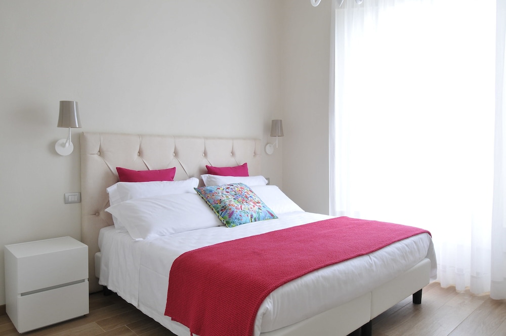 Suite, 1 Bedroom photo 2