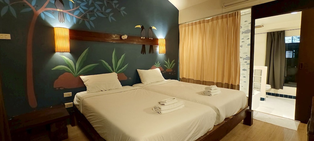 Basic Cabin, 2 Twin Beds