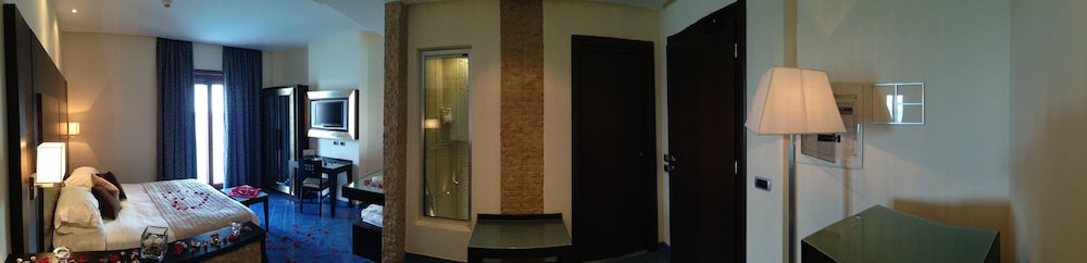 Standard Double or Twin Room, Sea View photo 2