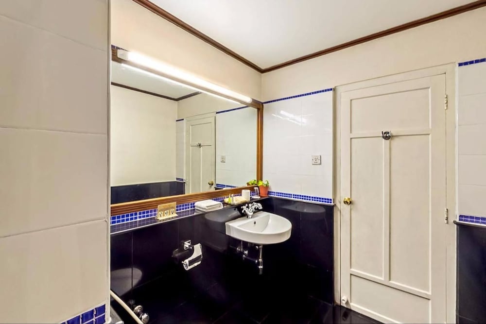 Executive Double or Twin Room, 1 Bedroom, City View photo 3