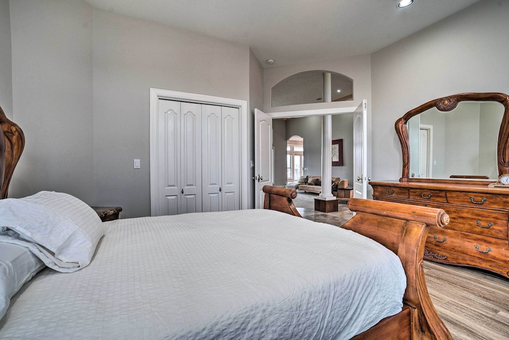 House (2 Bedrooms) photo 2