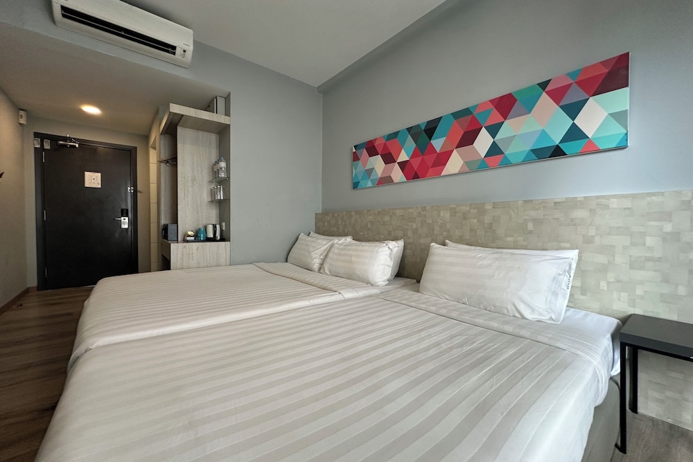 Deluxe Triple Room photo 2