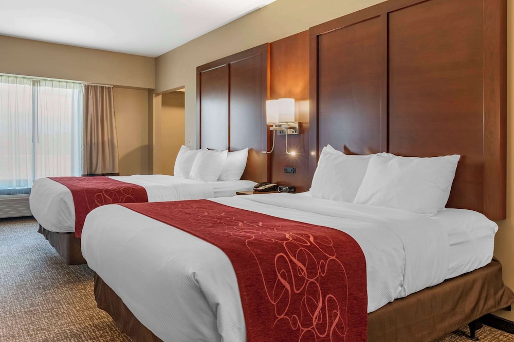 Suite, 2 Queen Beds, Accessible, Non Smoking photo 1