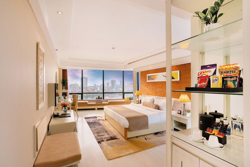 Junior Suite Double River Front - Photo 3