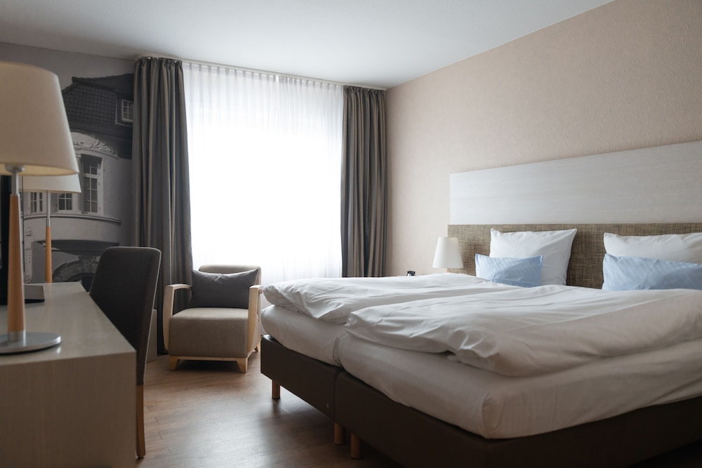 Comfort Room, 1 King Bed