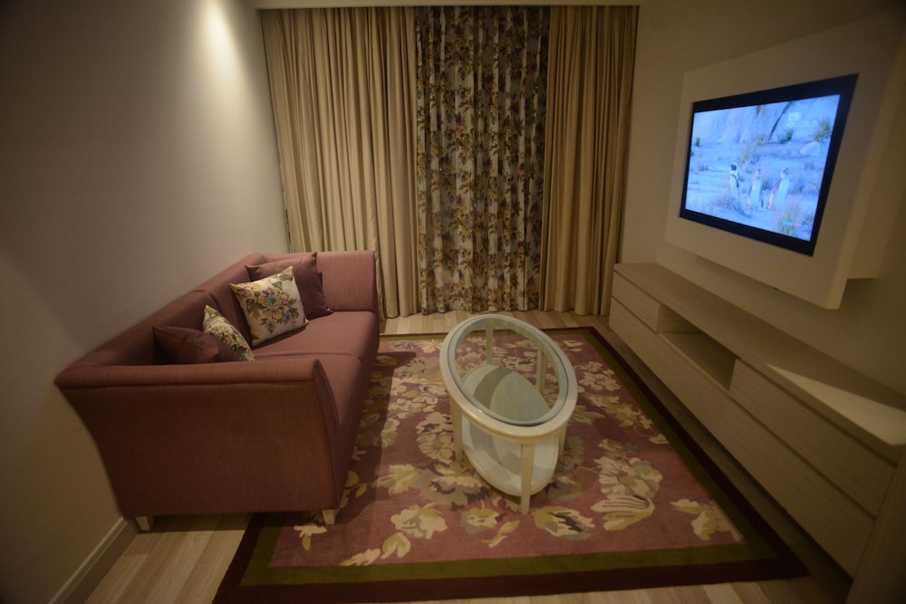 Premium Room, 1 Double Bed photo 3