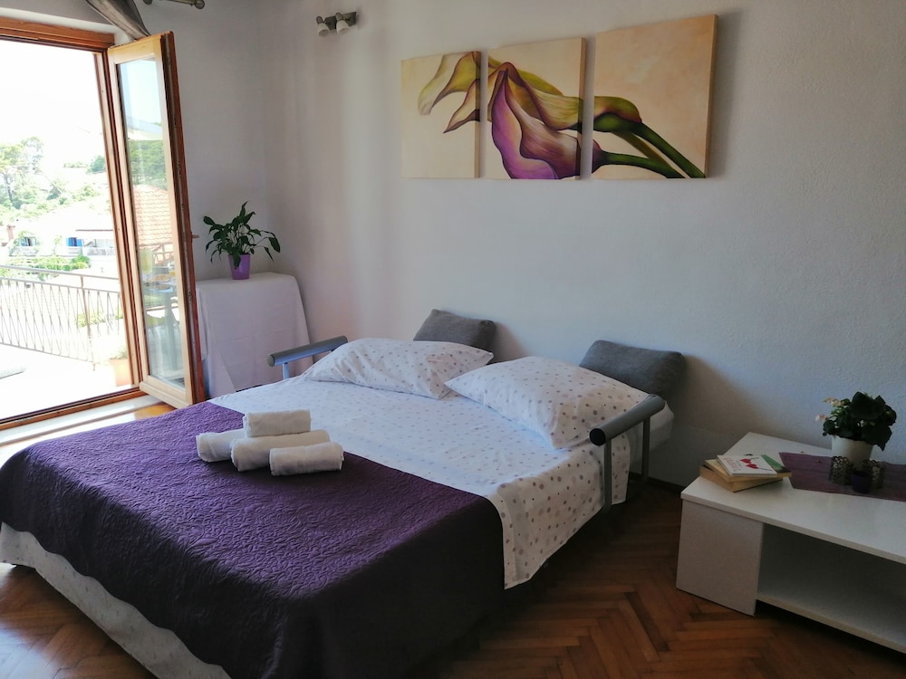 Apartment (A1)