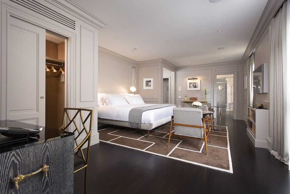 Suite (Timeless)