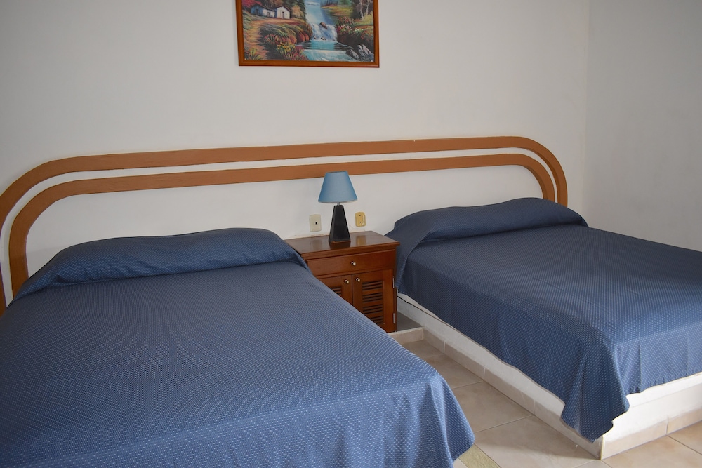 Superior Room, 2 Double Beds photo 3