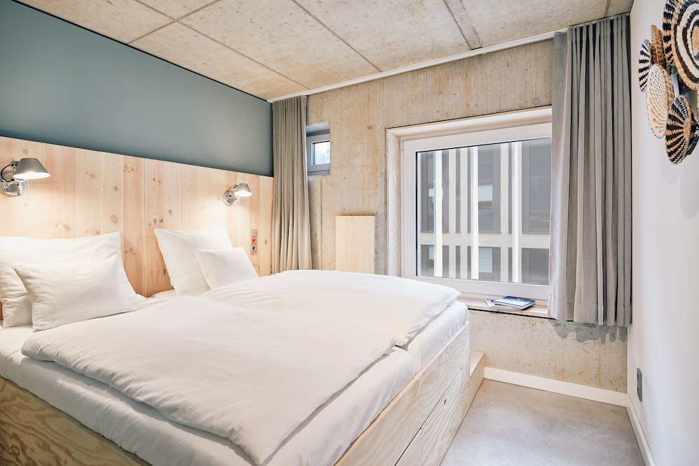Basic Double Room