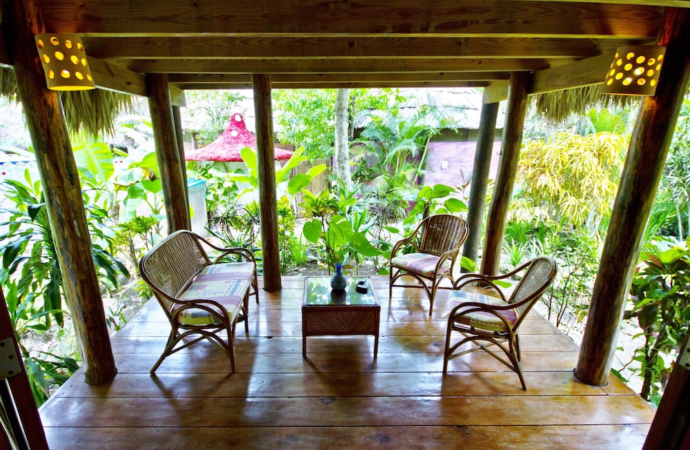 Comfort Bungalow, 3 Bedrooms - Photo 11