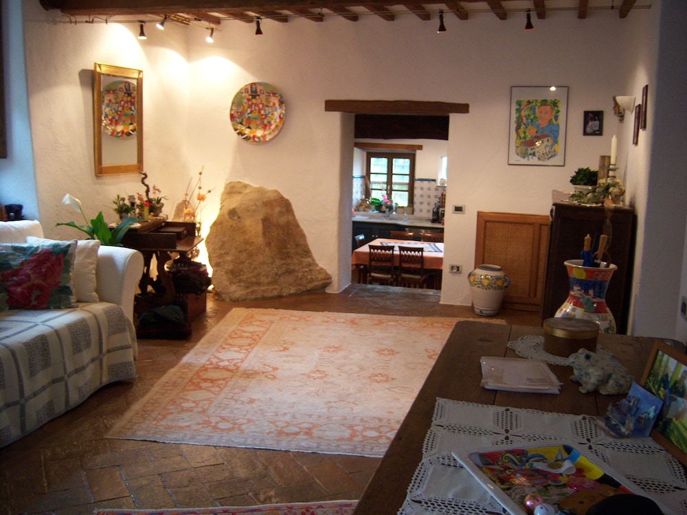 Luxury Villa, 4 Bedrooms, Private Pool, Vineyard View