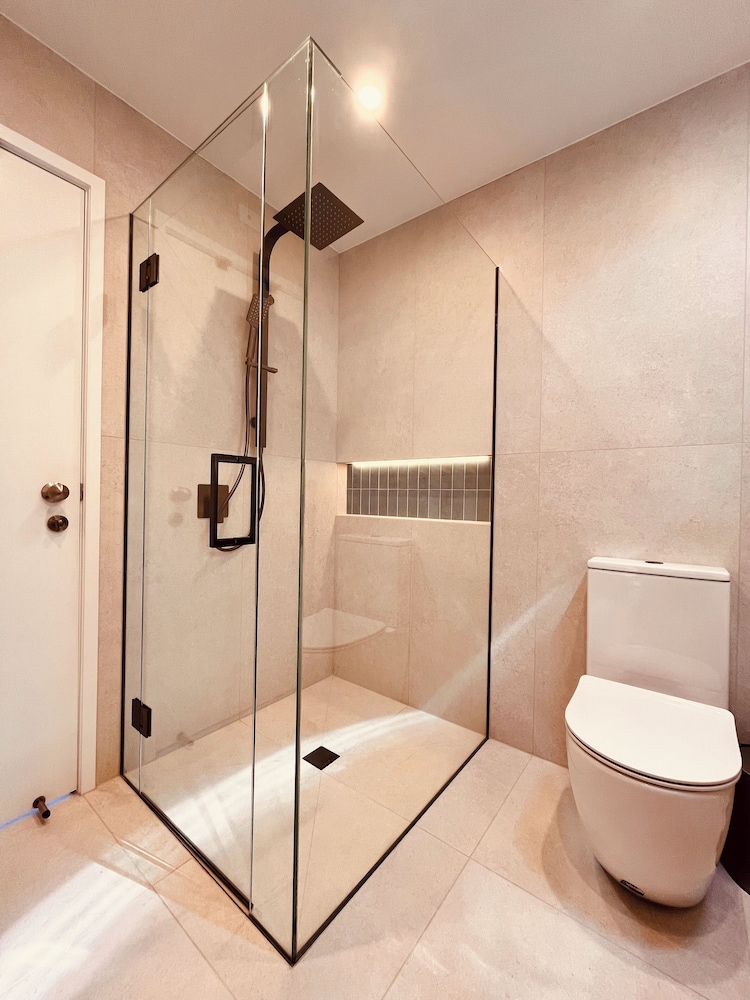 Apartment Two - Seaview's
