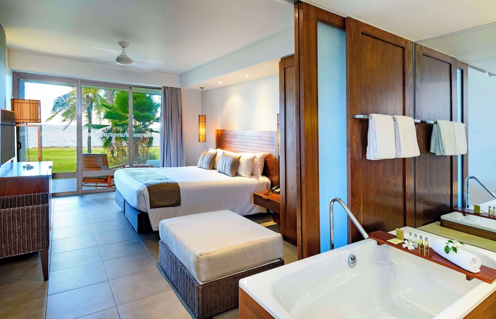 Room, 1 Bedroom, Kitchenette, Beachfront (Laundry) - Photo 5