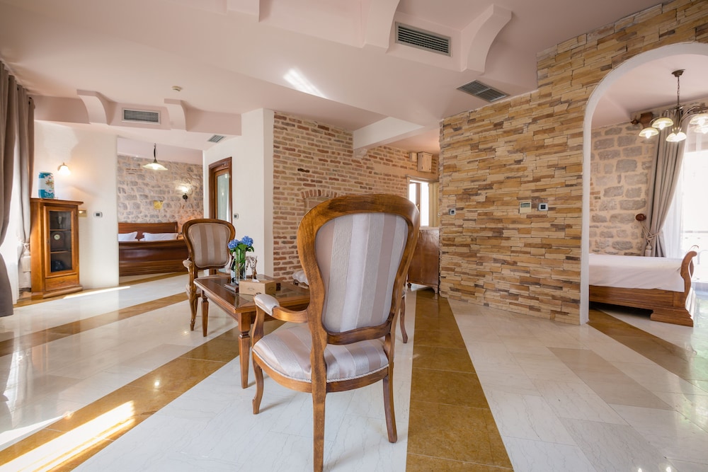 Standard Apartment, 2 Bedrooms, Balcony photo 1
