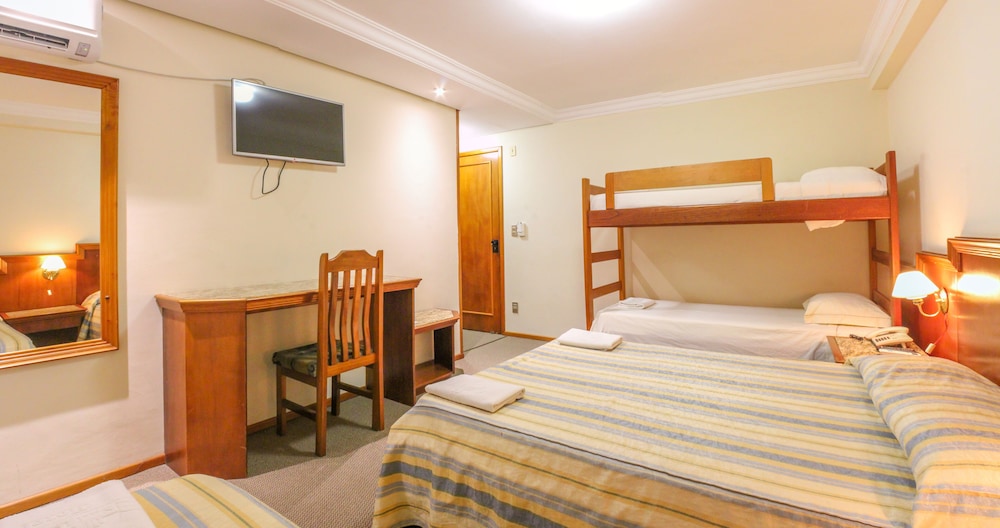Quarto luxo para 5 pessoas - Photo 1