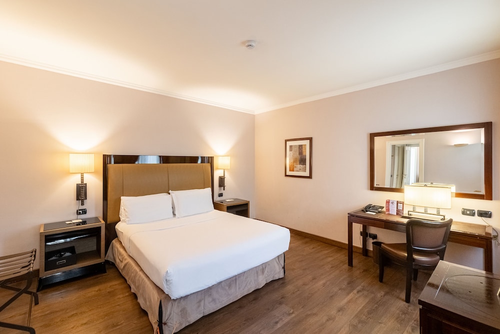 Executive Suite photo 3