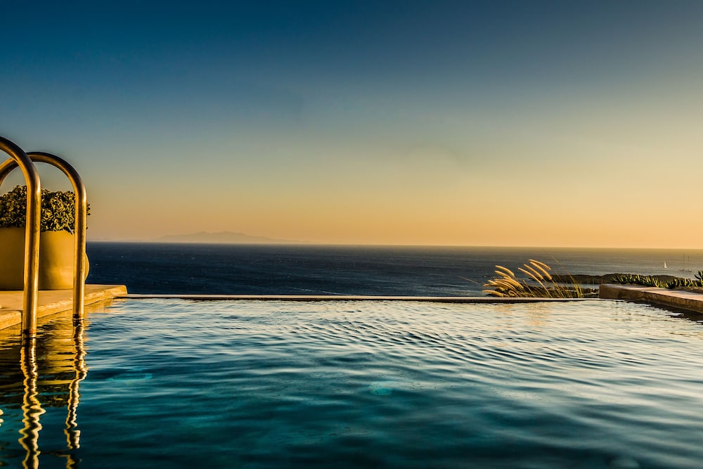 Suite, Private Pool, Sea View (Platinum) photo 2
