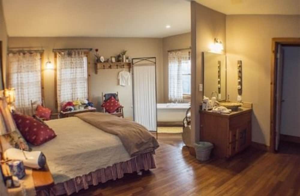 Room, Private Bathroom (Garden Room) photo 2