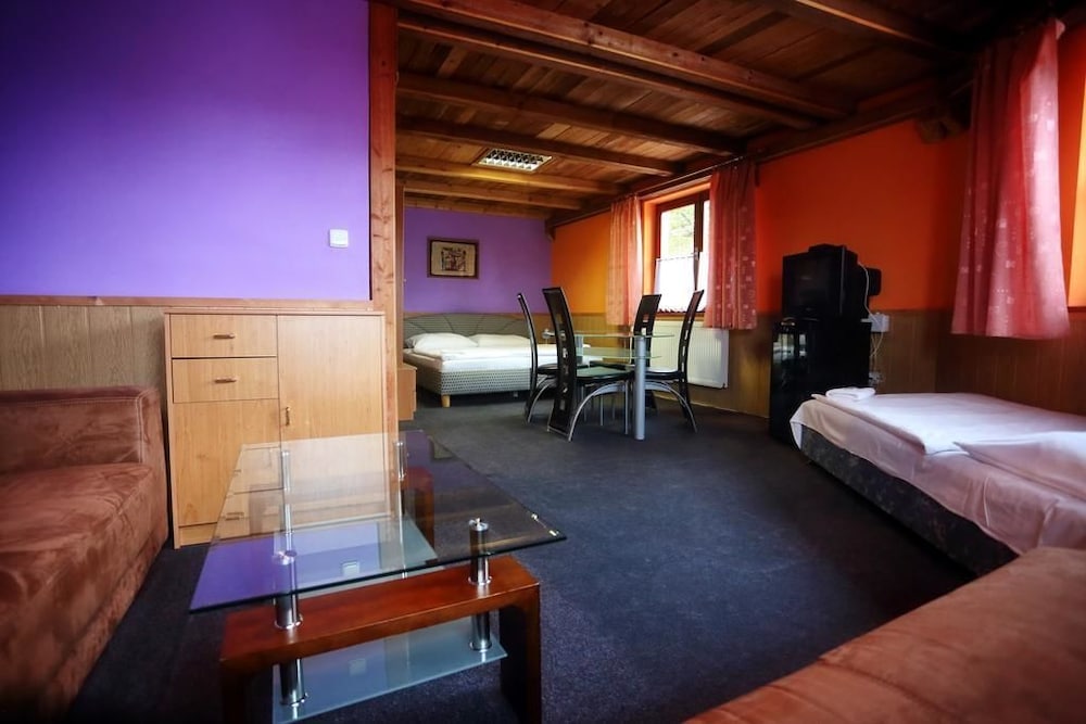 Superior Room, Multiple Beds photo 3