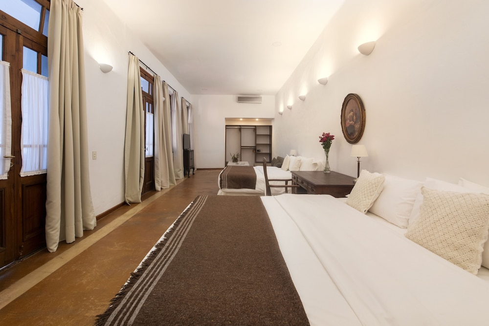 Luxury Villa photo 2