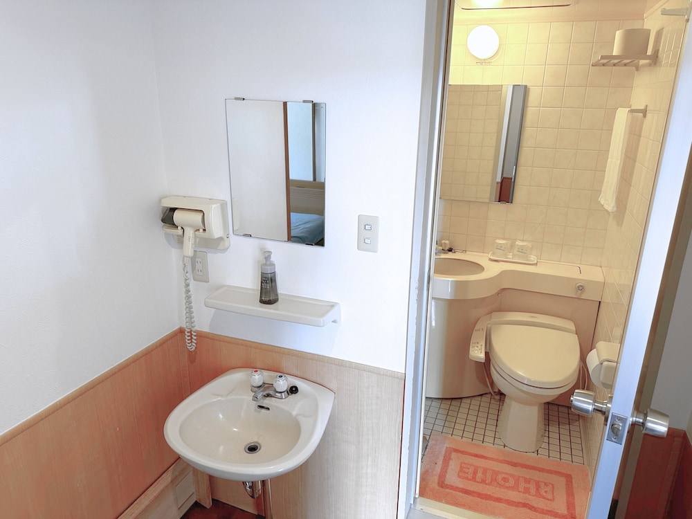 Twin Room, Non Smoking photo 2