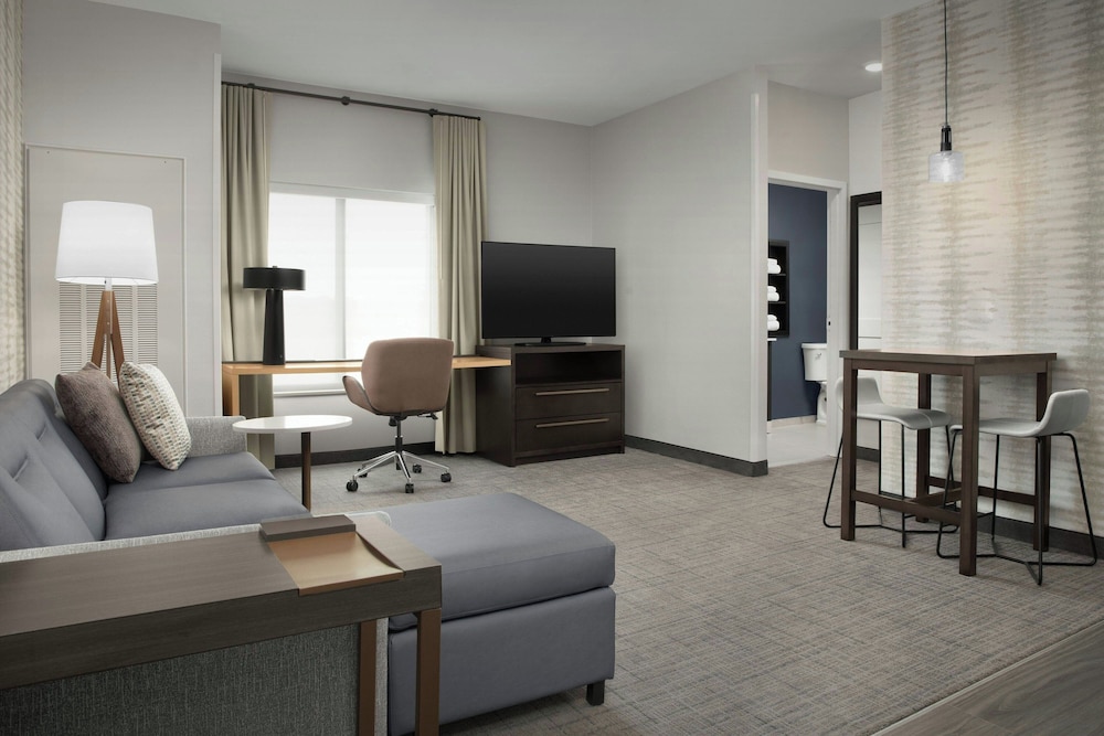 Suite, 1 Bedroom (Hearing Accessible)