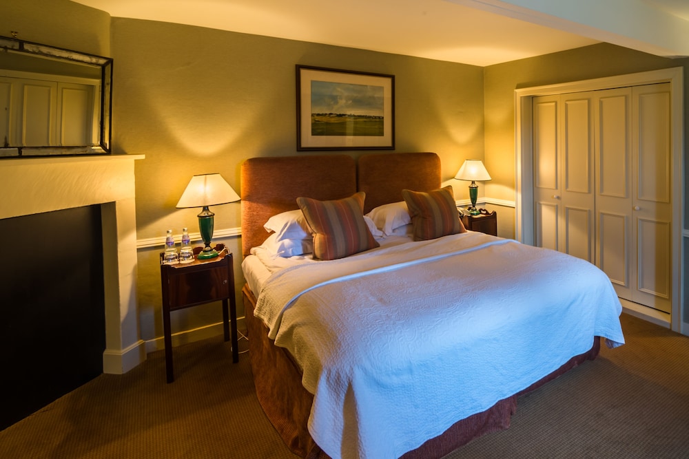 Large Cottage Room - Photo 4