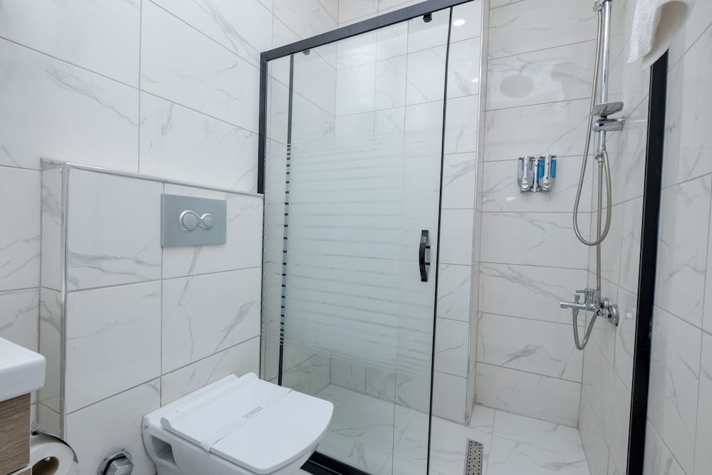 Deluxe Double Room - Photo 12