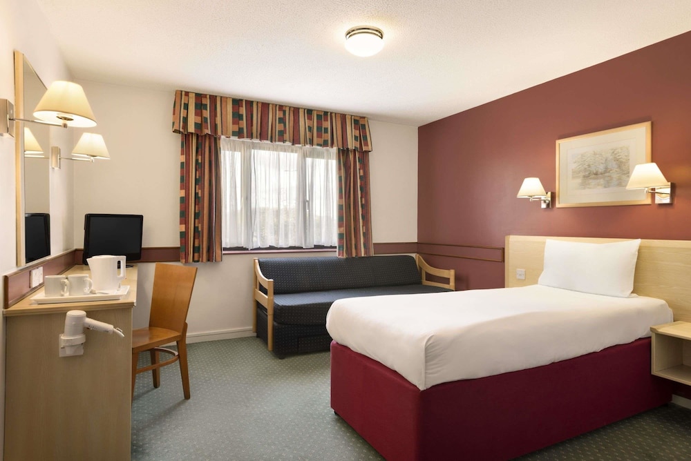 Room, 1 Twin Bed, Non Smoking - Photo 4