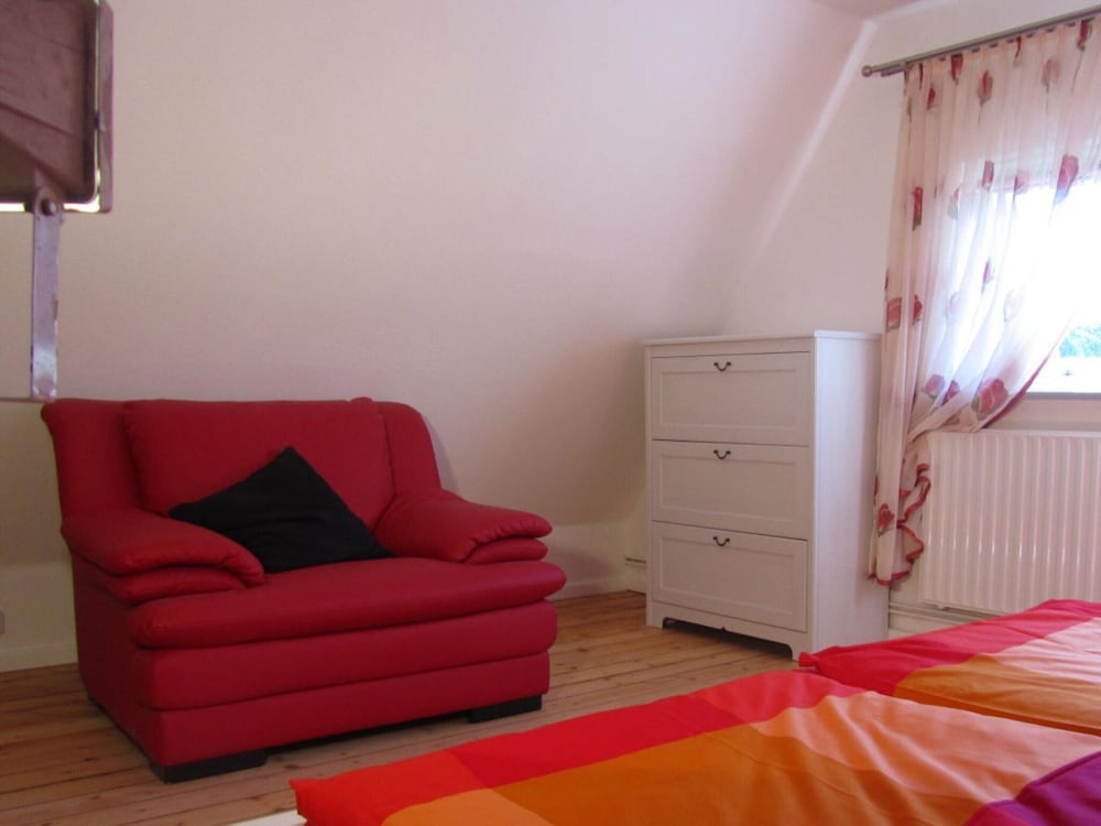 Apartment photo 2
