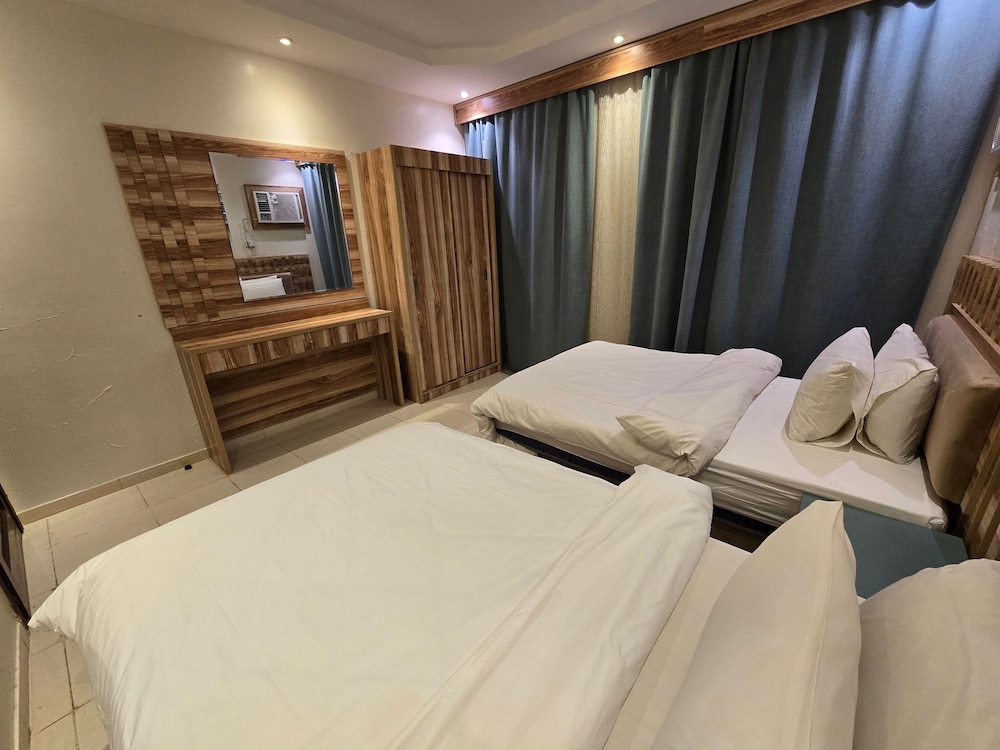 Junior Suite, City View
