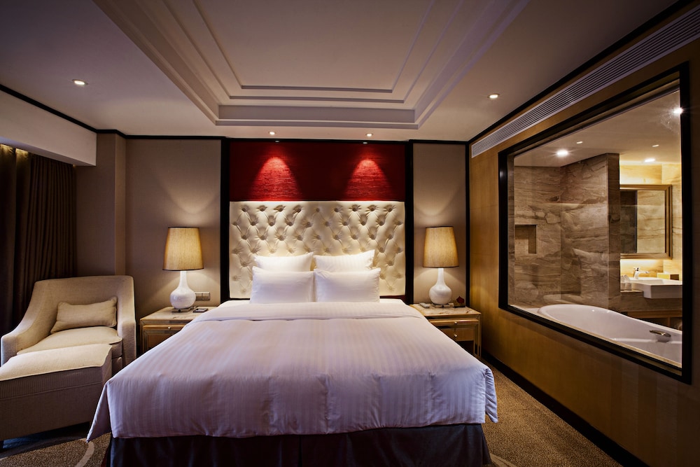 Premier Room photo 2