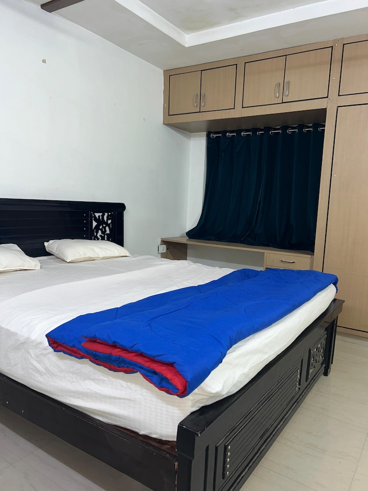 Standard Room photo 3