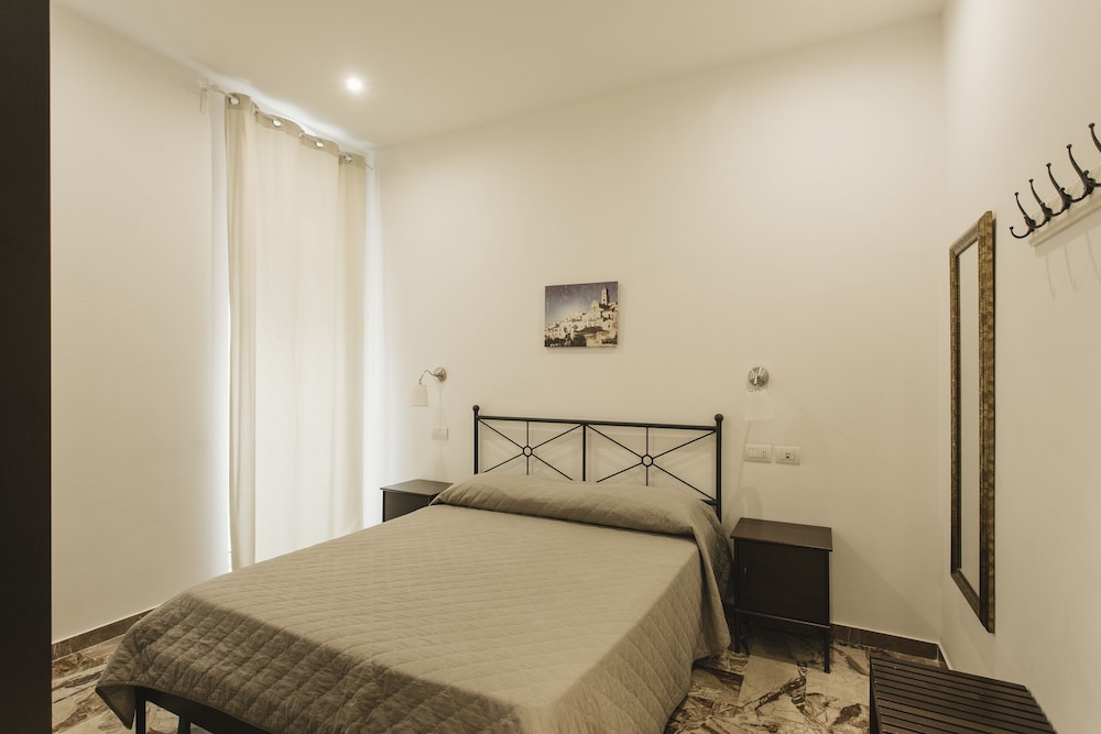 Suite, Ensuite (camera familiare)