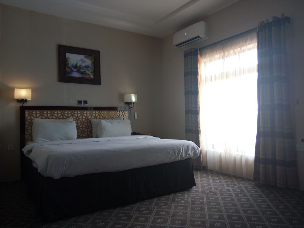 Junior Suite - Photo 1