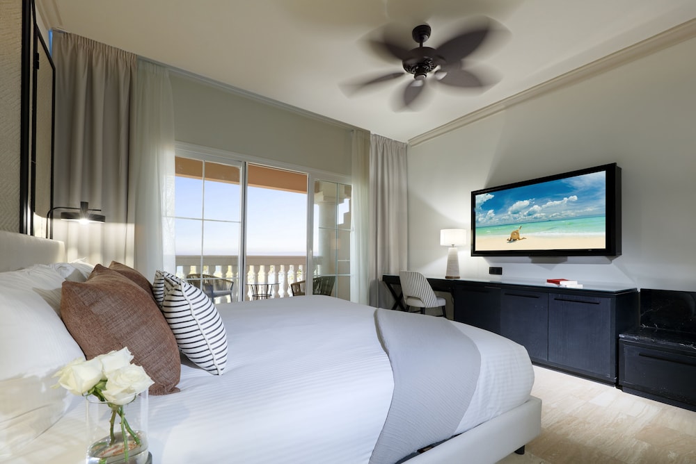 Suite, Oceanfront thumbnail 5
