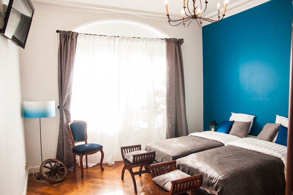 Comfort Double or Twin Room, Private Bathroom, Garden View (Lugdunum) photo 3