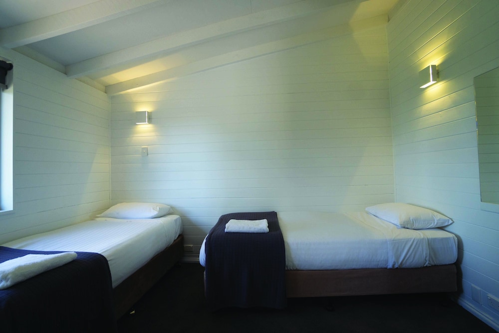 Deluxe Bungalow, 2 Bedrooms photo 2