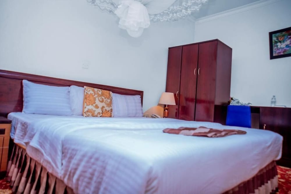 Deluxe Double Room, Balcony, City View